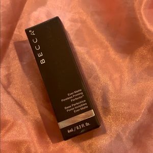 BECCA Ever-Matte Poreless Primer